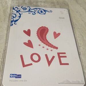 Quickutz Love Die Scrapbooking